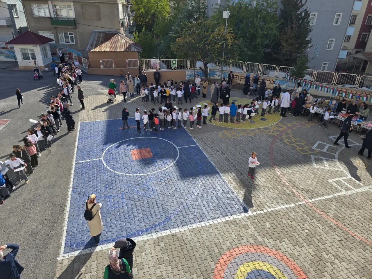 Aysın Rafet Ataç İlkokulu'ndan Filistin'e Rekor Destek: 2.5 Saatte 87.410 TL! 3