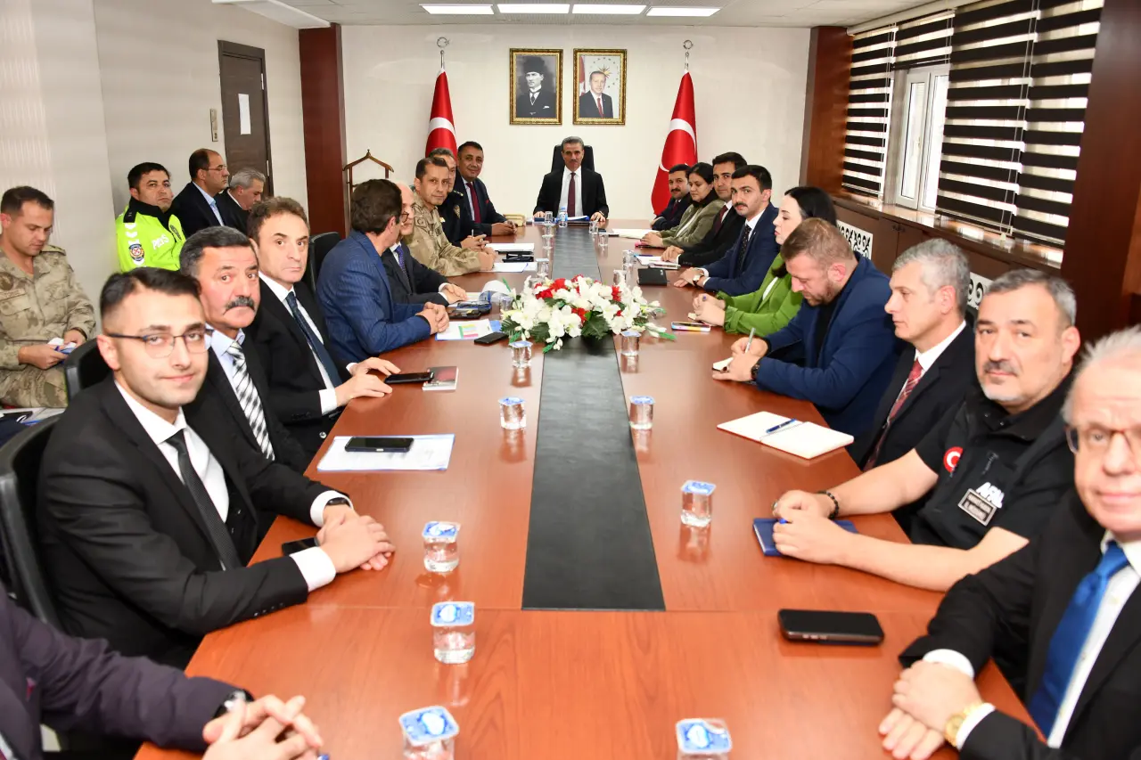 Gümüşhane'de ulaşımda kış tedbirleri görüşüldü 1