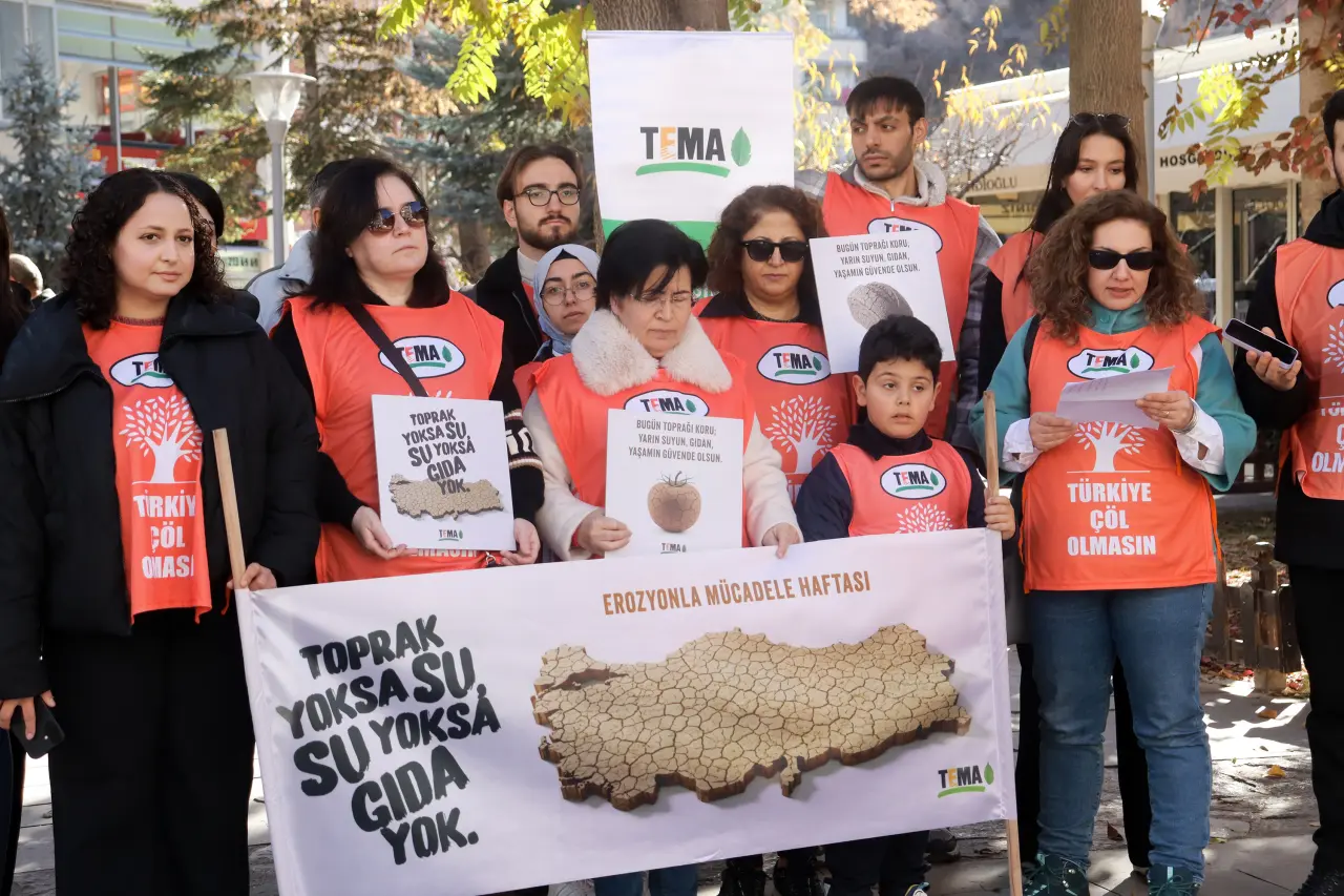 TEMA’dan kritik çağrı: Toprağına sahip çıkmayan yarınını kaybeder 6