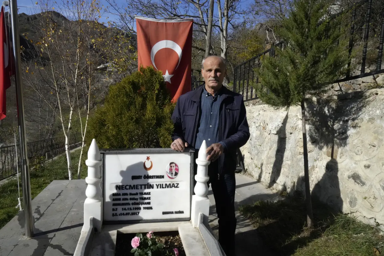 Necmettin öğretmensiz 9. Öğretmenler Günü 1