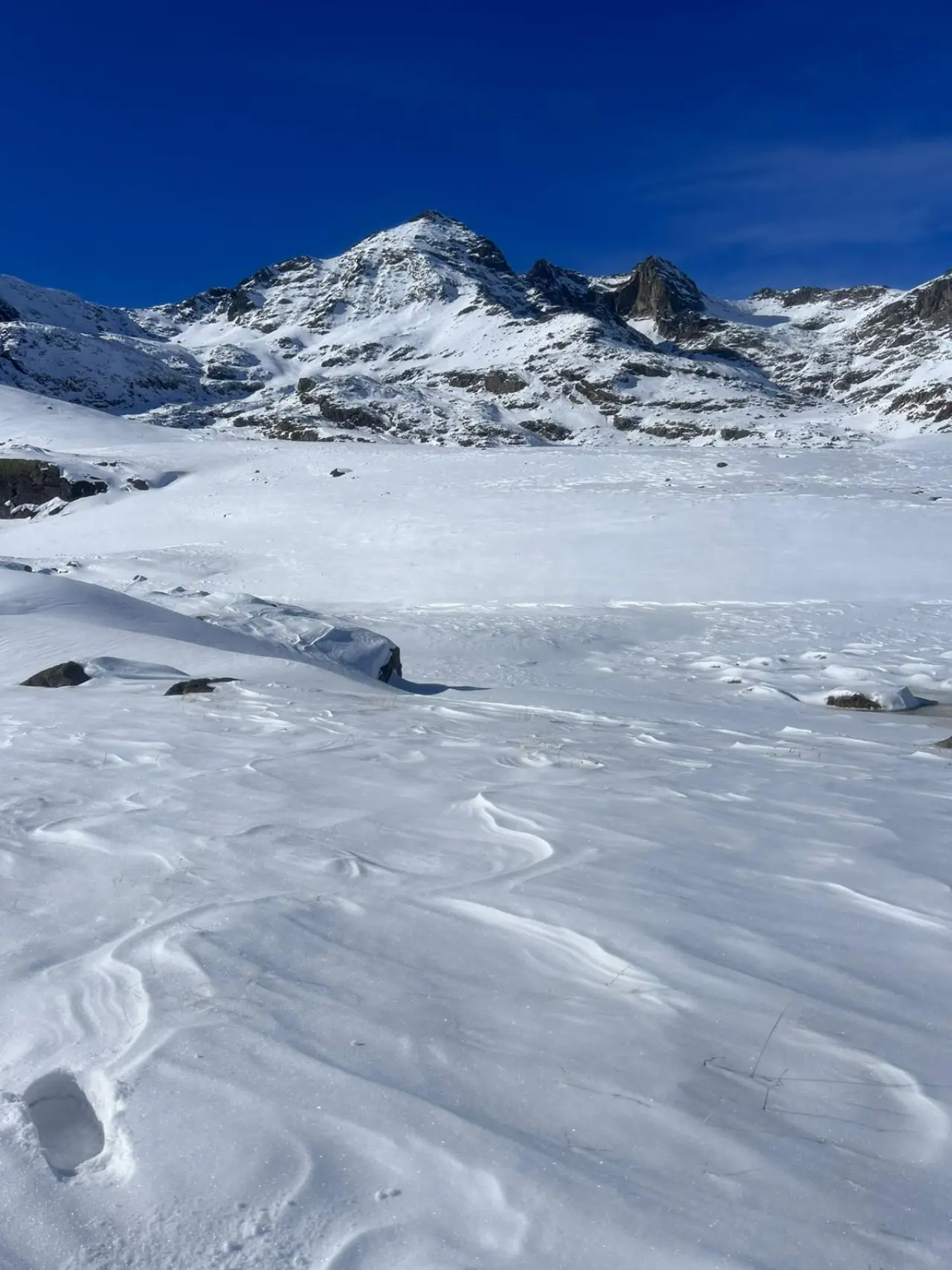 Artabel Gölleri Buz Tuttu, Ortaya Kartpostallık Görüntüler Çıktı 5