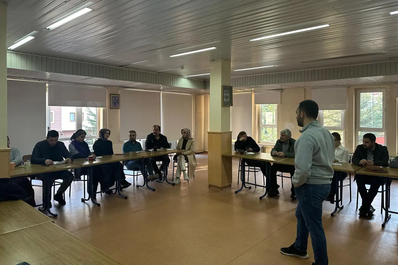 Afetlerde psikolojik ilk yardım ve psikososyal destek eğitimleri verildi 3