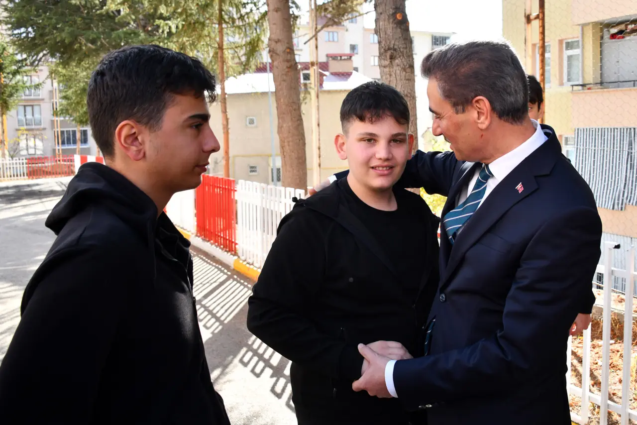 Vali Baruş'tan Gümüşhaneli gençlere altın değerinde öğütler 17