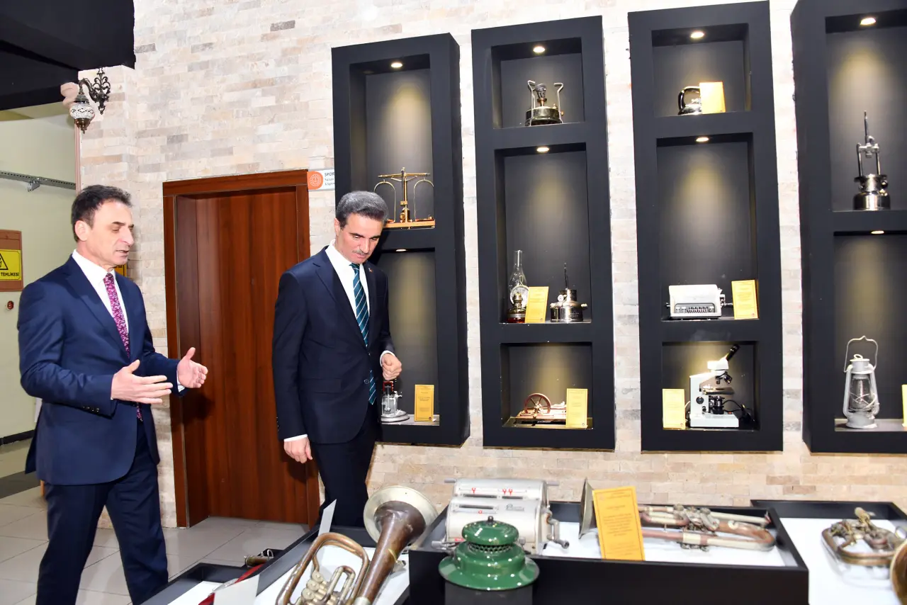 Vali Baruş'tan Gümüşhaneli gençlere altın değerinde öğütler 3