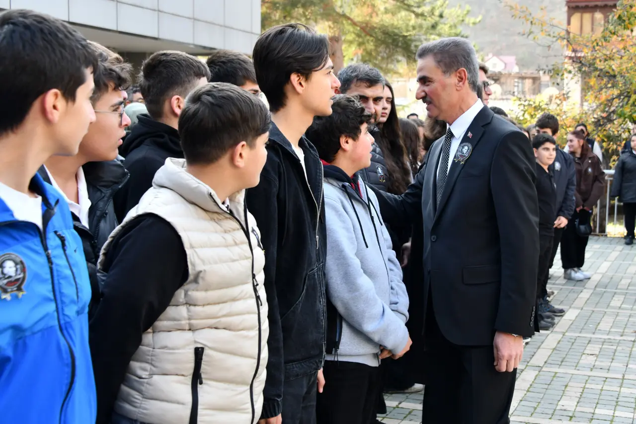 Büyük Önder Atatürk vefatının 87.yılında Gümüşhane'de anıldı 5