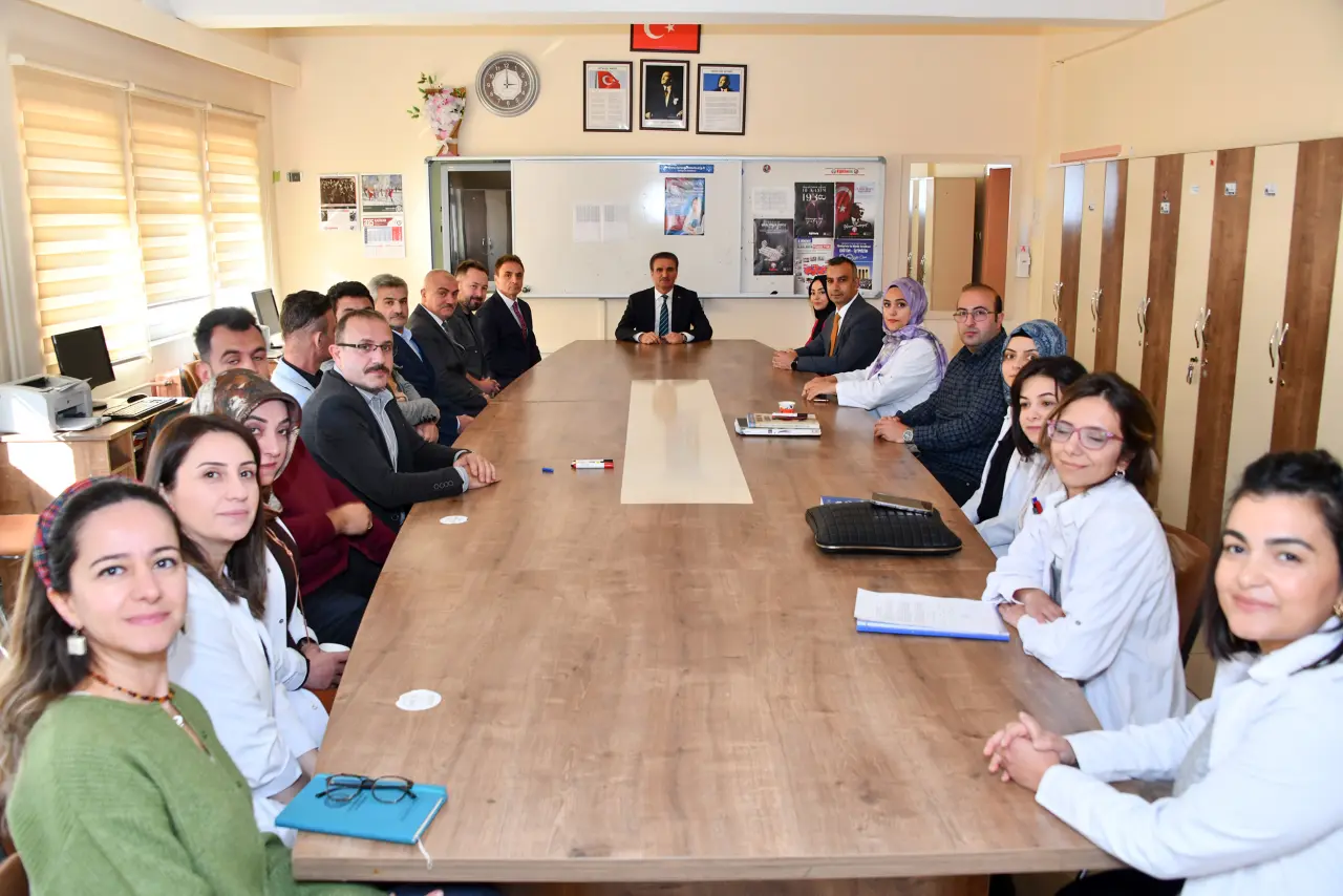 Vali Baruş'tan Gümüşhaneli gençlere altın değerinde öğütler 22