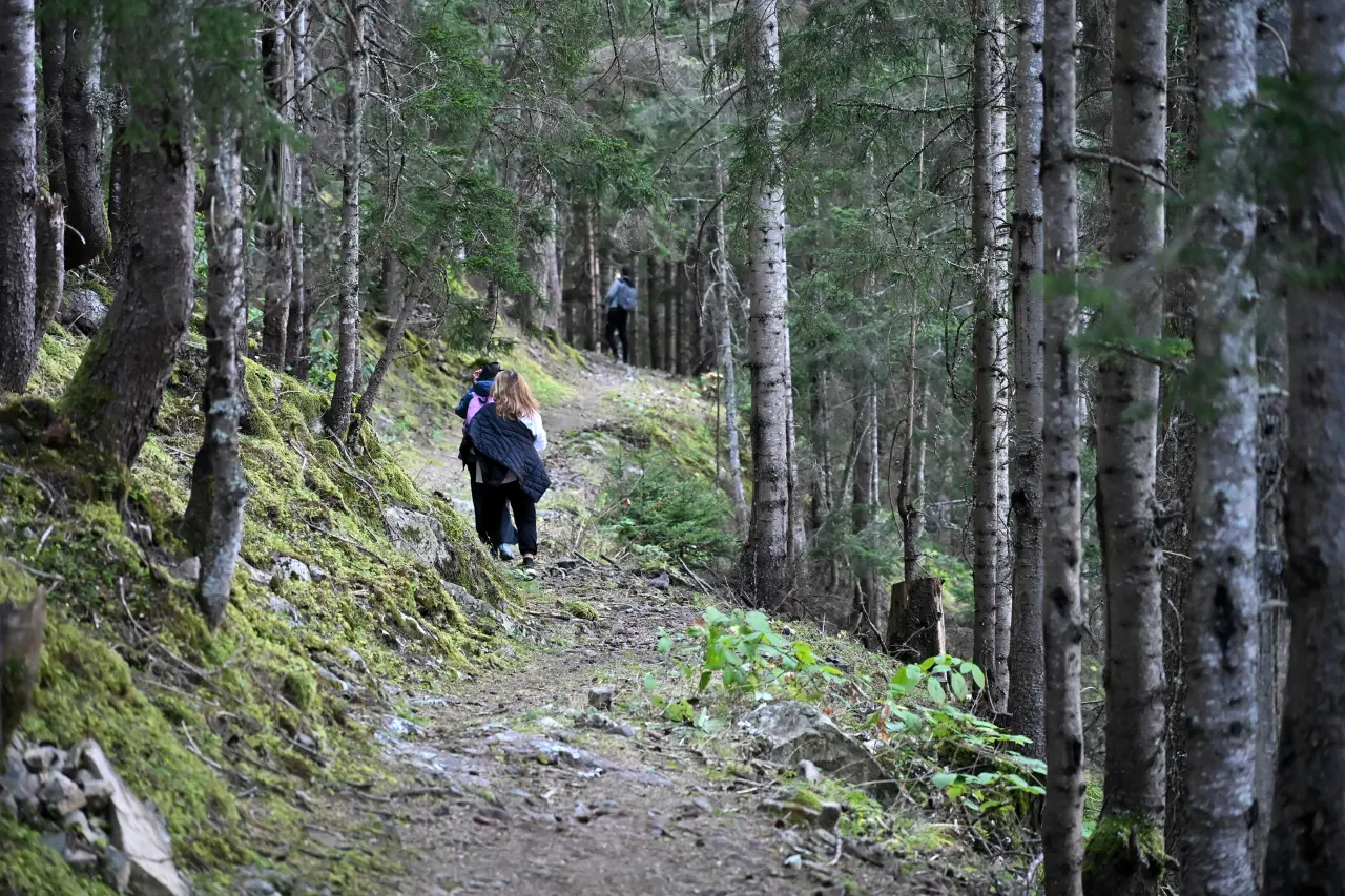 "Kayıp Santa Yolu"nda vefa yürüyüşü 16