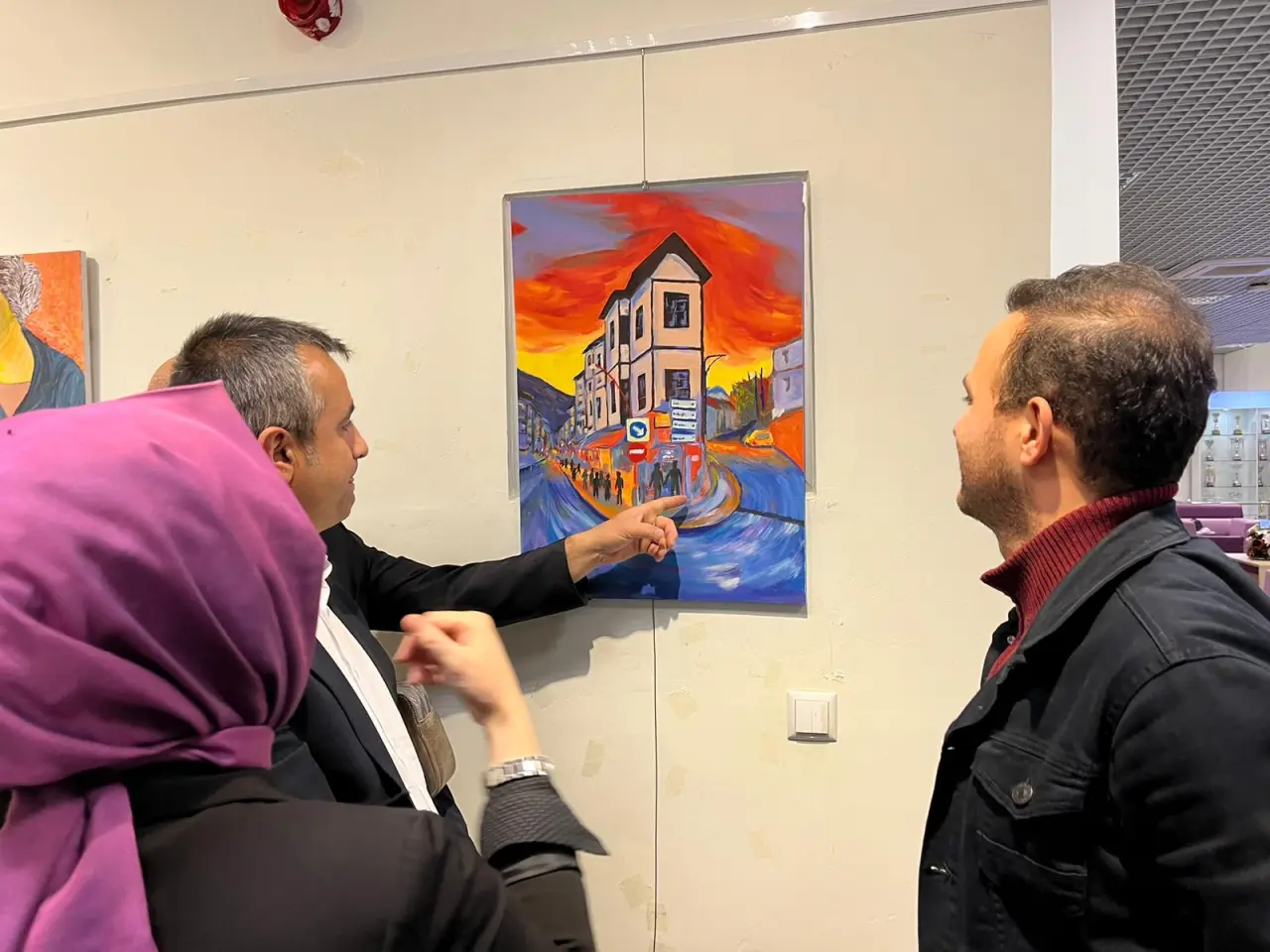 Gümüşhane ve Bayburt arasında sanat köprüsü: Geleceğin ressamlarından Öğretmenler Günü’ne özel sergi 8