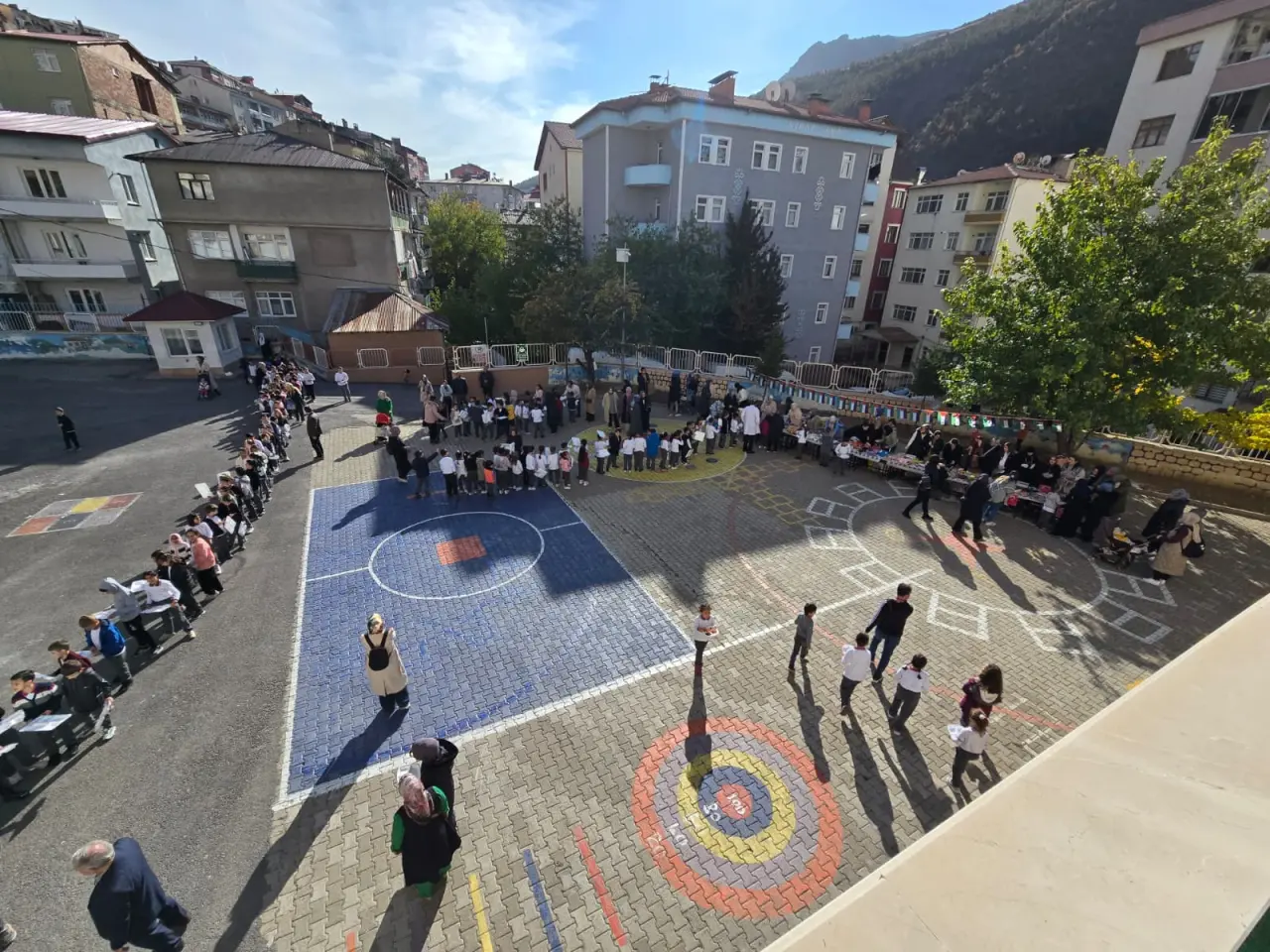 Aysın Rafet Ataç İlkokulu'ndan Filistin'e Rekor Destek: 2.5 Saatte 87.410 TL! 1