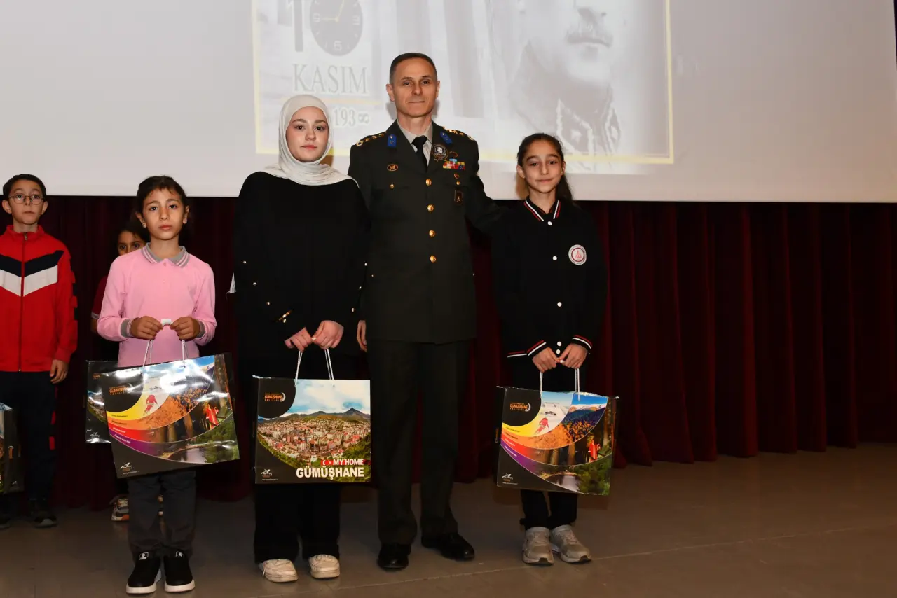 Büyük Önder Atatürk vefatının 87.yılında Gümüşhane'de anıldı 21