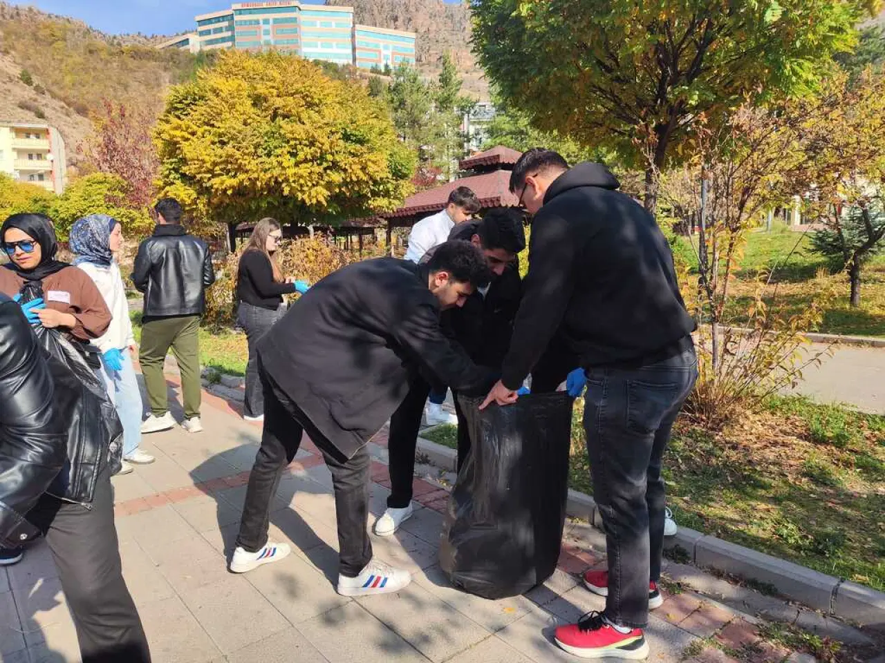 Üniversite öğrencilerinden gönüllere dokunan sosyal sorumluluk projeleri 2