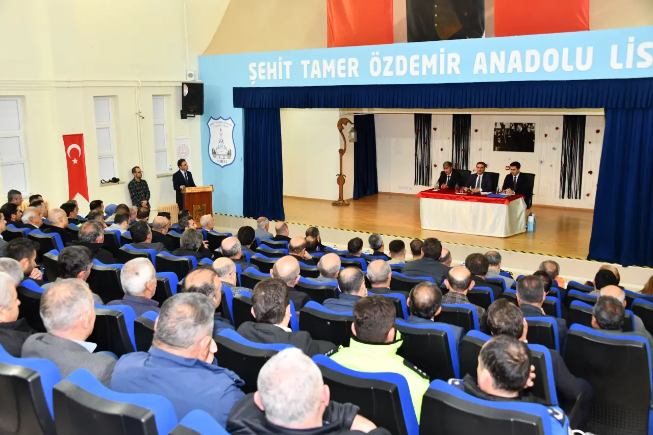 Vali Baruş’tan Torul’da ziyaret ve incelemeler 17