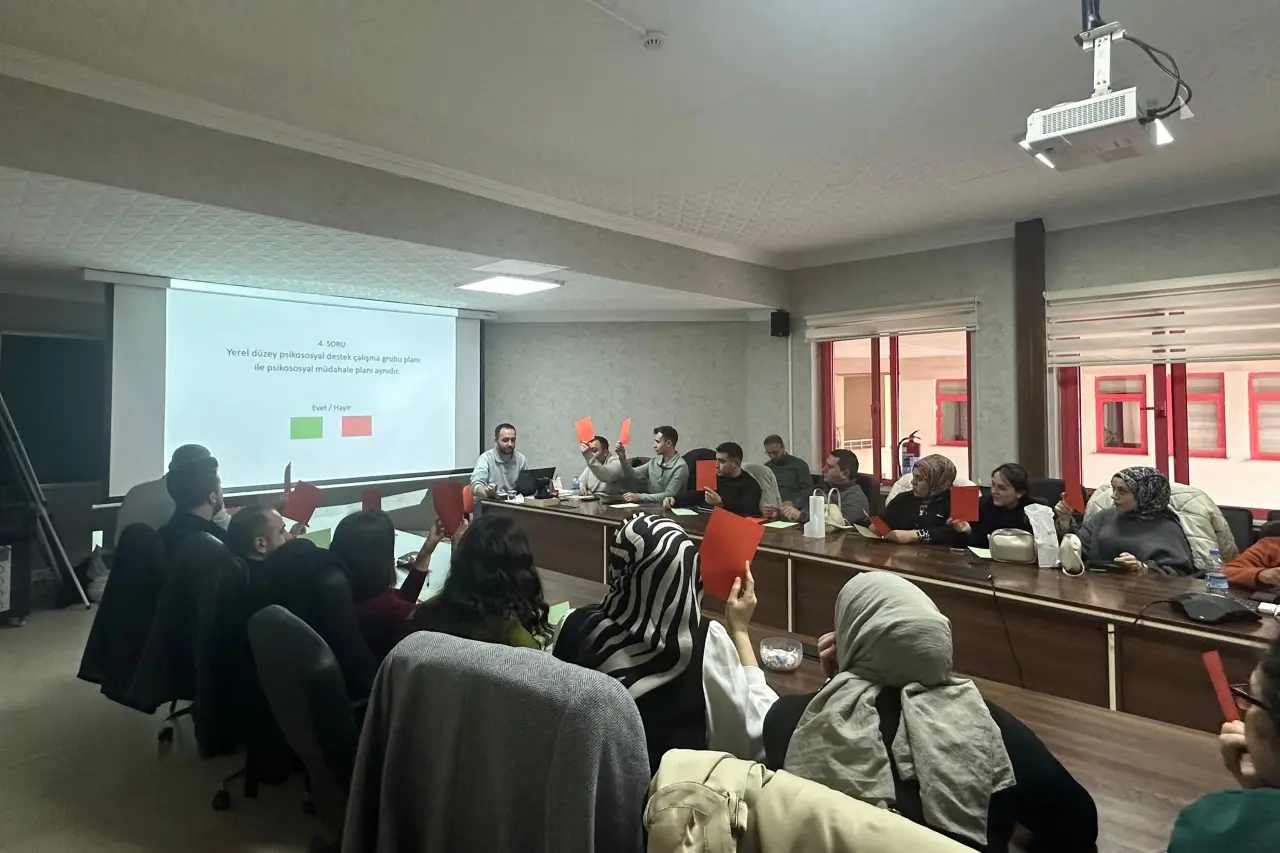 Afetlerde psikolojik ilk yardım ve psikososyal destek eğitimleri verildi 2