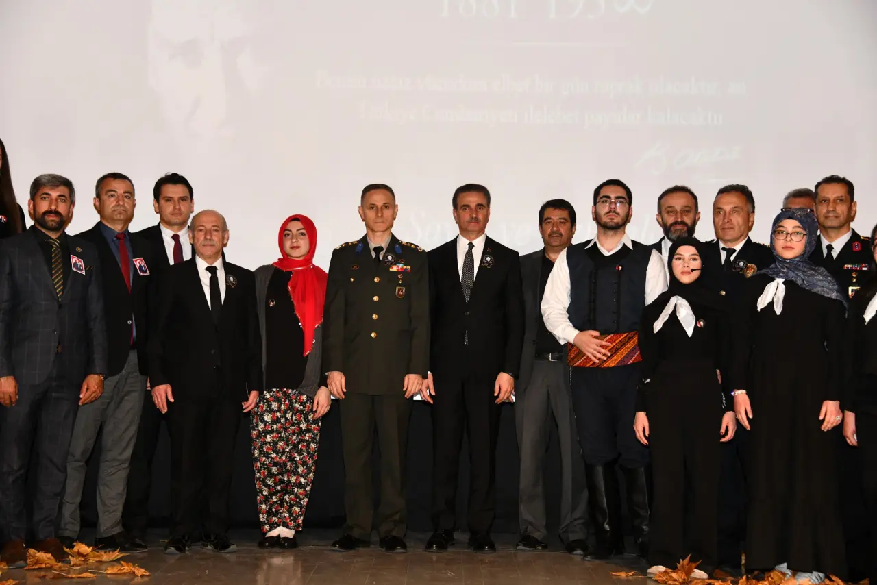 Büyük Önder Atatürk vefatının 87.yılında Gümüşhane'de anıldı 36