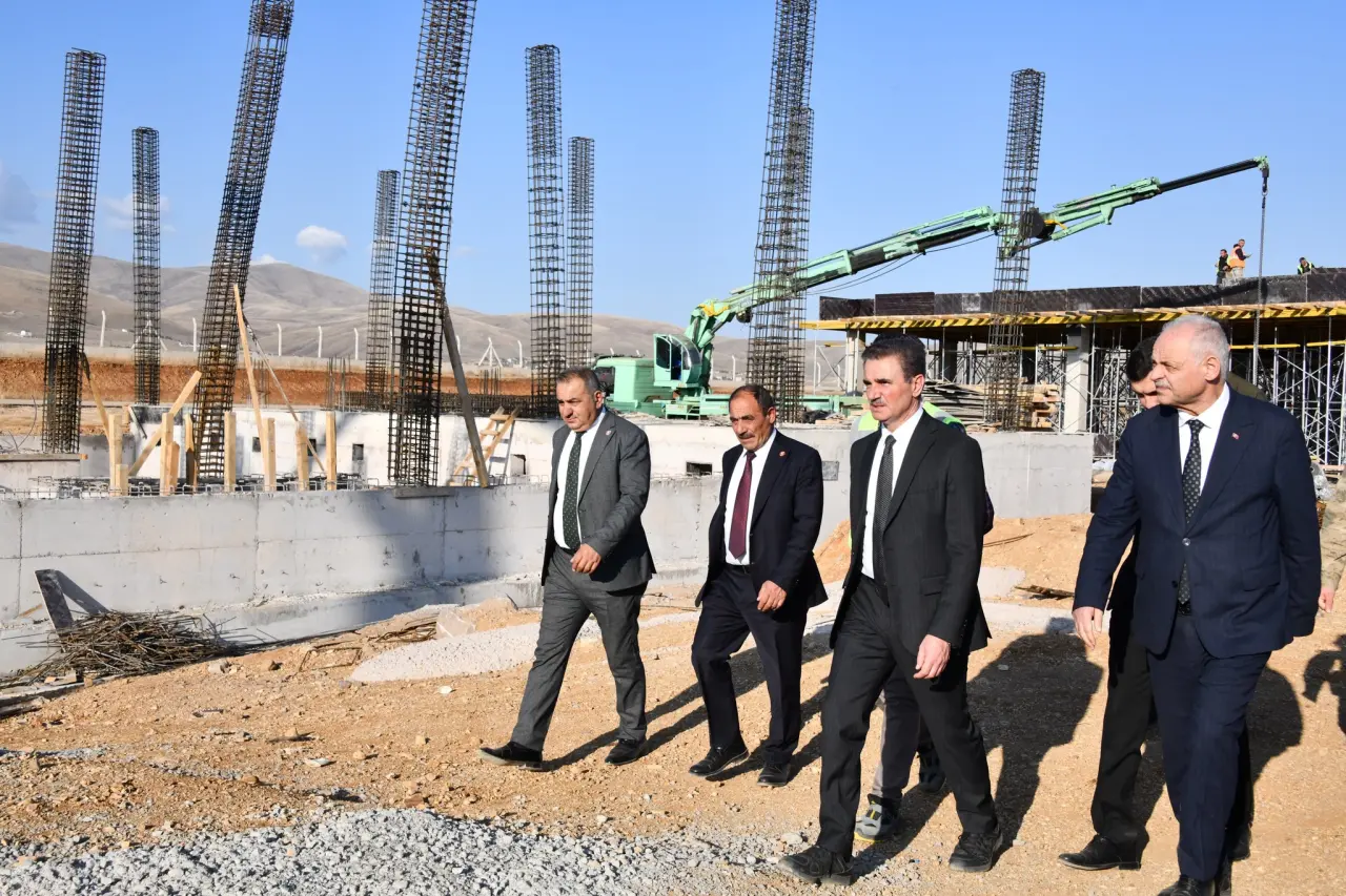 Gümüşhane'nin dünyaya açılan kapısı hızla yükseliyor 3