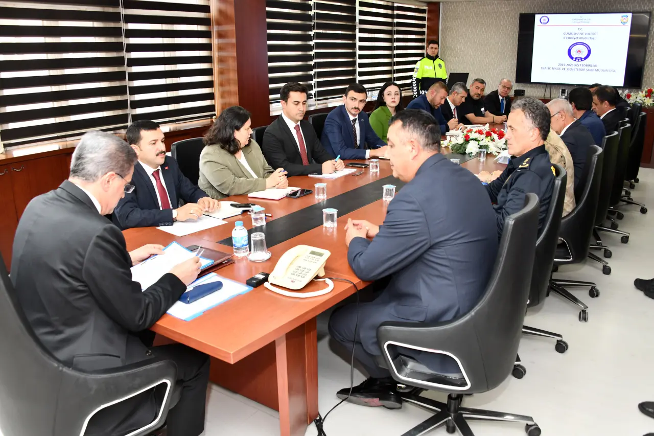 Gümüşhane'de ulaşımda kış tedbirleri görüşüldü 2