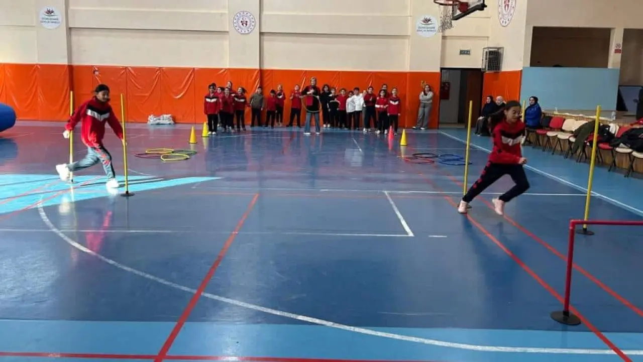 Gümüşhane’de Öğrenciler Hem Eğlendi Hem Öğrendi: "Okullar Merkezimizde" 7