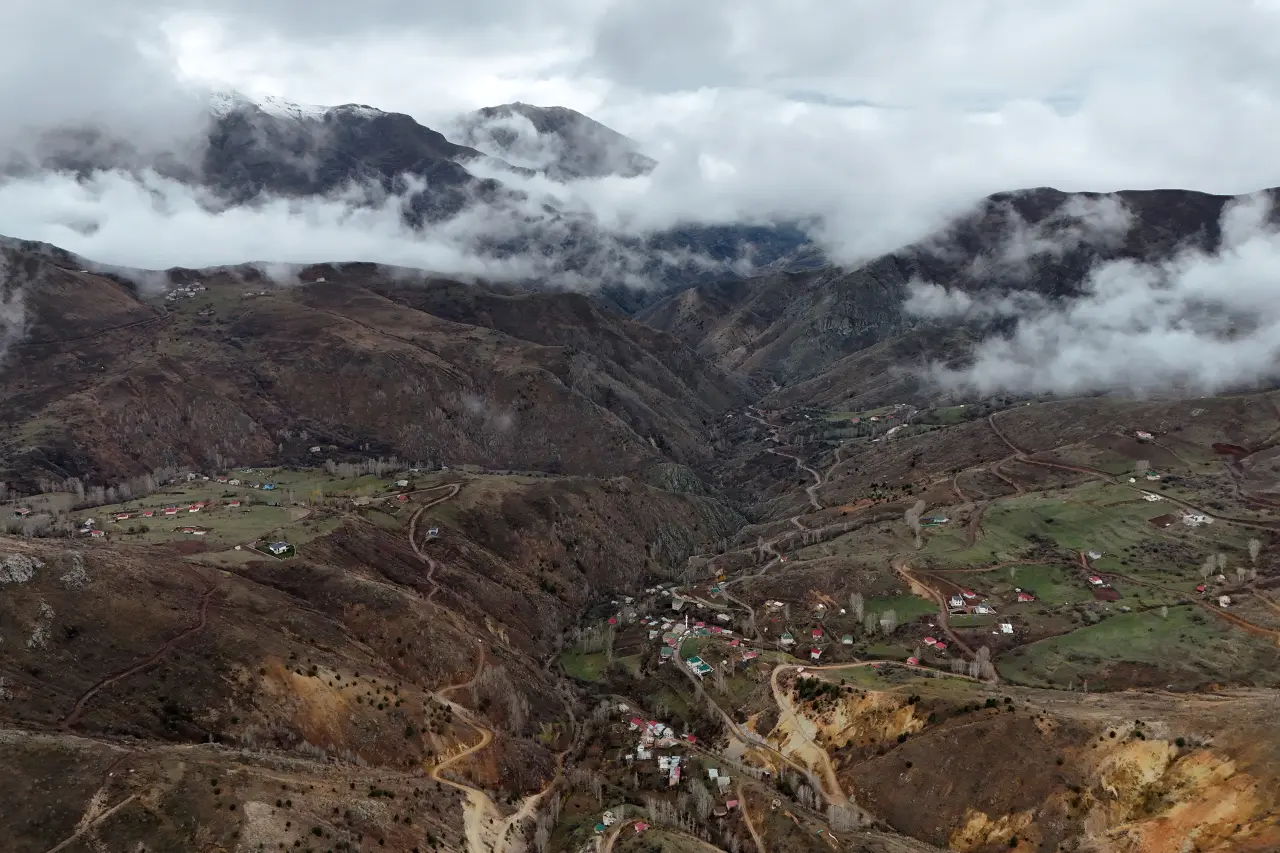 Gümüşhane'nin 'Düş Patikası'ndan eşsiz manzaralar 2