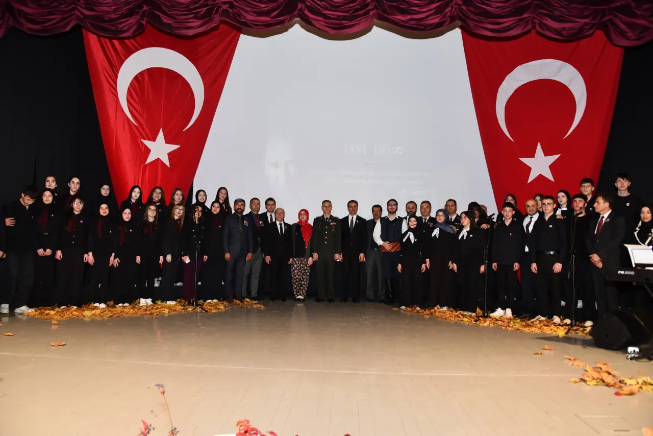 Büyük Önder Atatürk vefatının 87.yılında Gümüşhane'de anıldı 35