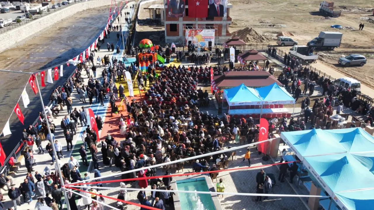 Gümüşhane’nin ilk millet bahçesi Kelkit’te hizmete girdi 43