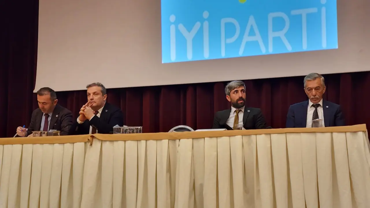 İYİ Parti Gümüşhane İl Başkanlığına Bayram Canlı seçildi 1