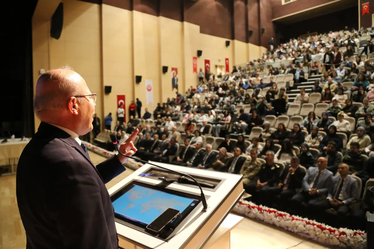 Türkiye’nin diplomasi gücü anlatıldı 5