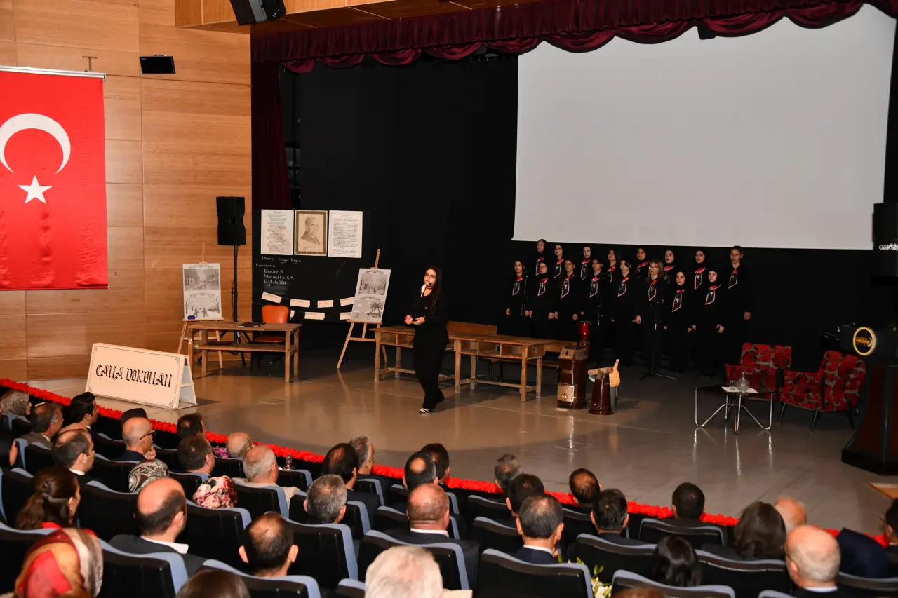 Gümüşhane'de Öğretmenler Günü kutlandı 27