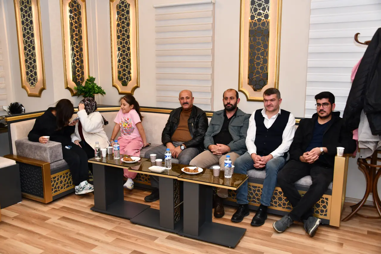 Vali Baruş, Türk İdare sisteminin bin yıllık serüvenini anlattı 3