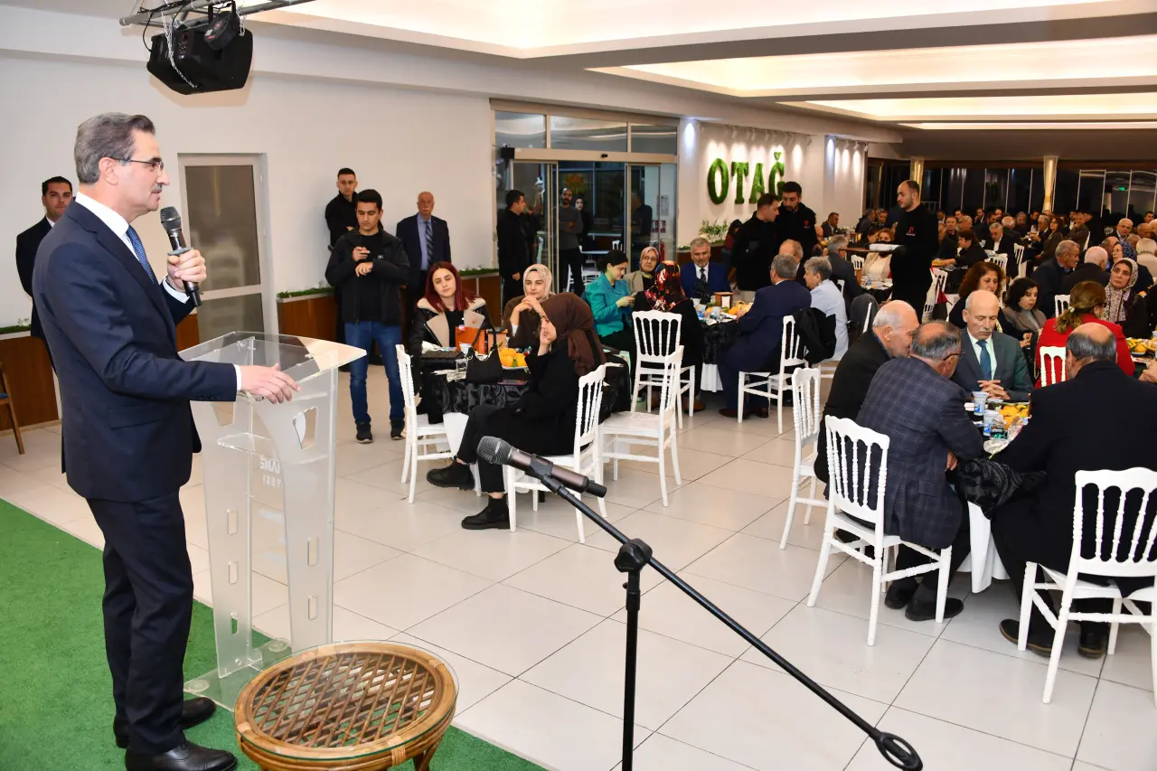 Gümüşhane’de Eğitim Çınarlarına Büyük Vefa 26