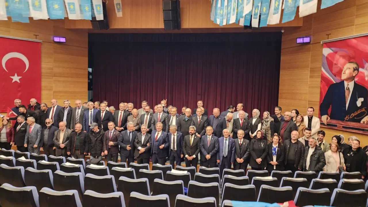 İYİ Parti Gümüşhane İl Başkanlığına Bayram Canlı seçildi 4