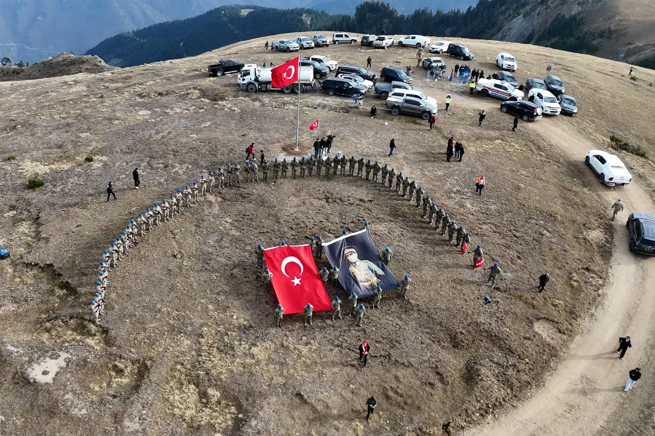 'Karadeniz'in Çanakkalesi'nde 108 yıllık vefa 40