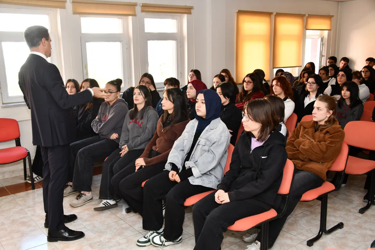 Vali Baruş'tan Gümüşhaneli gençlere altın değerinde öğütler 26