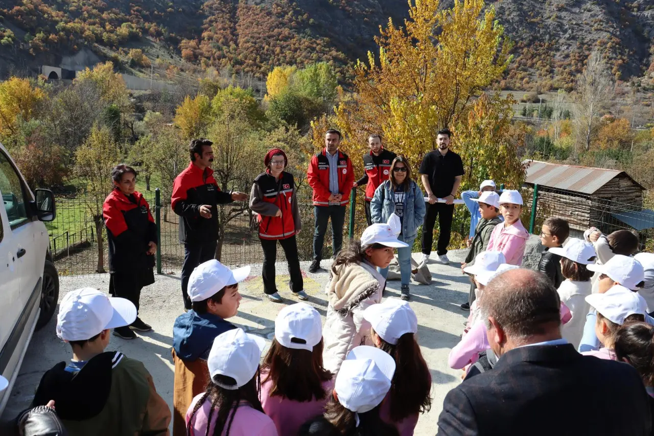 Gümüşhane’de Lider Çocuklar Tarımı Yerinde Öğrendi 11