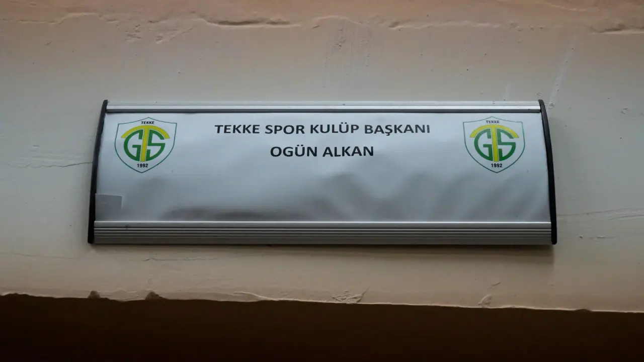 Gümüşhane’de Yeşil Sahalarda Nadir Görülen Fedakarlık: Başkan, Hoca ve Kaleci Aynı İsim 3