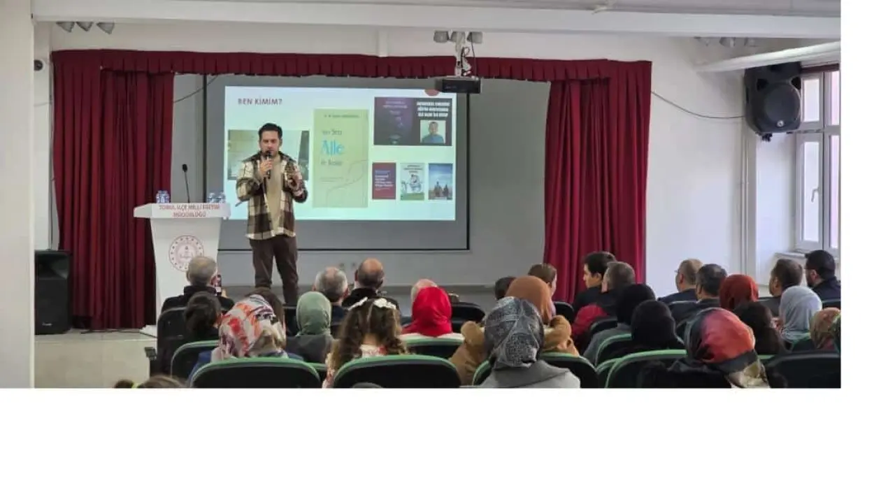 Torul’da "Her Şey Aile İle Başlar" diyerek velilere yol haritası çizildi 1