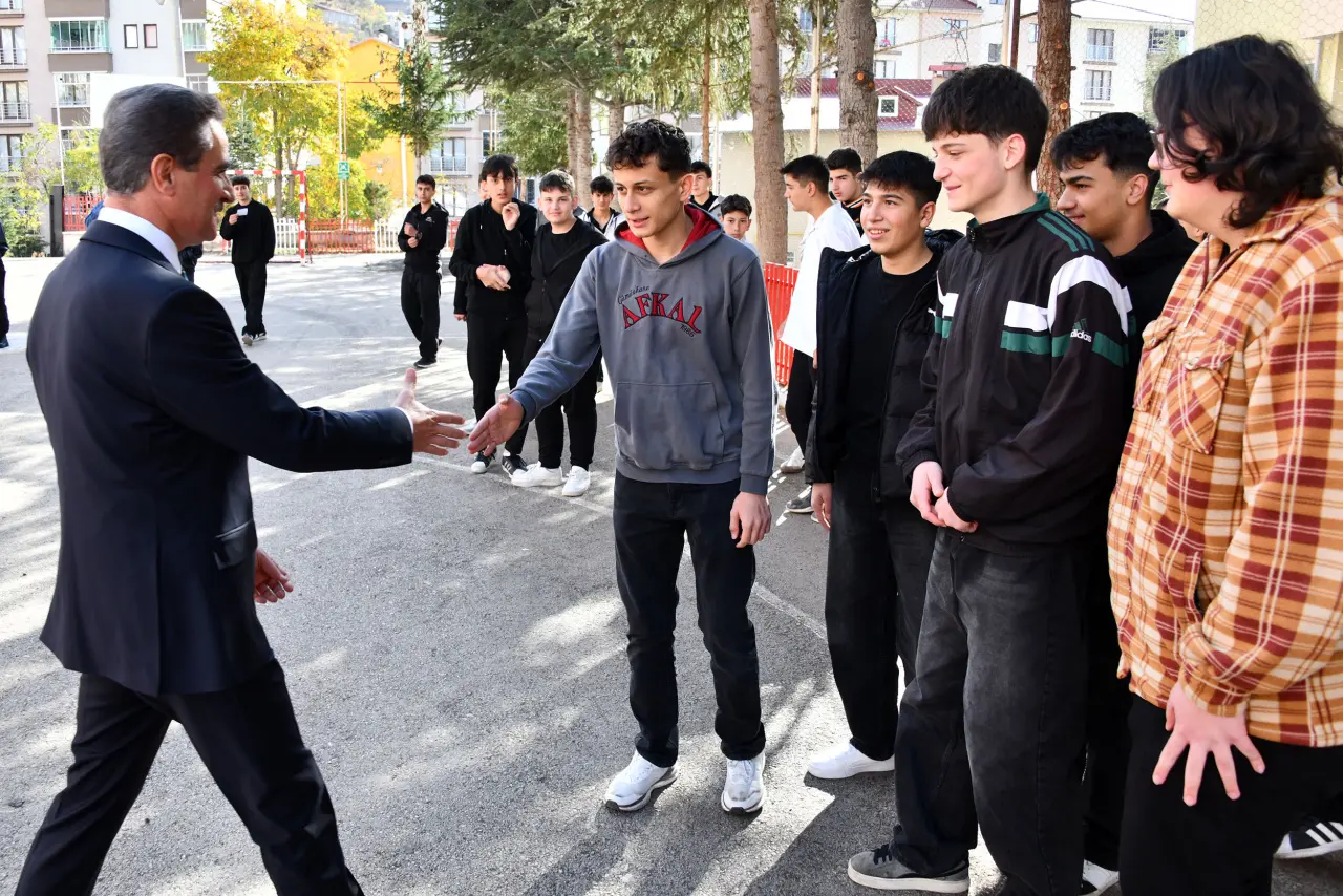 Vali Baruş'tan Gümüşhaneli gençlere altın değerinde öğütler 15