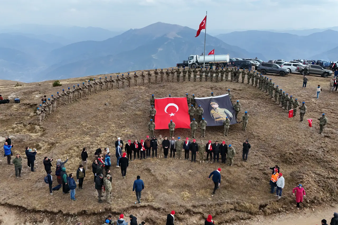 'Karadeniz'in Çanakkalesi'nde 108 yıllık vefa 2