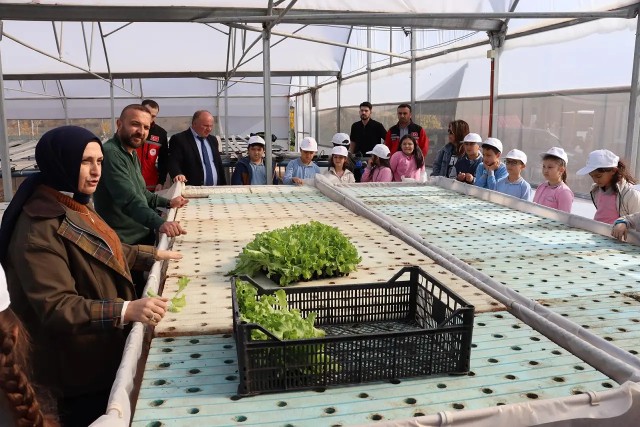 Gümüşhane’de Lider Çocuklar Tarımı Yerinde Öğrendi 9