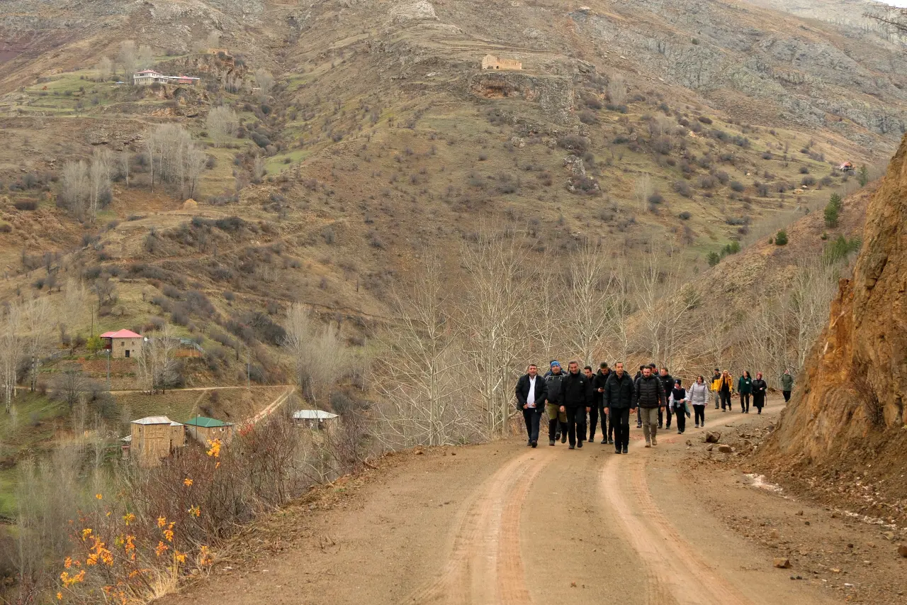 Gümüşhane'nin 'Düş Patikası'ndan eşsiz manzaralar 7