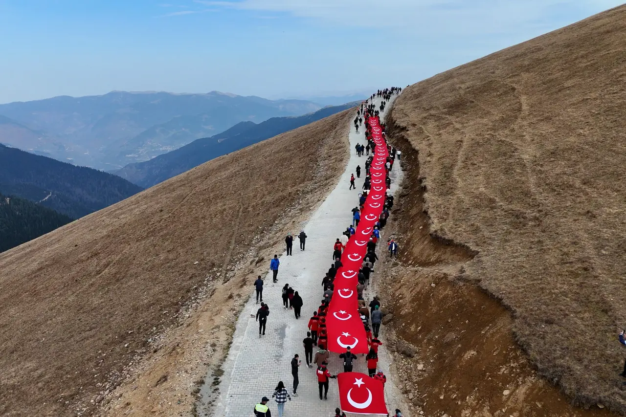 'Karadeniz'in Çanakkalesi'nde 108 yıllık vefa 30