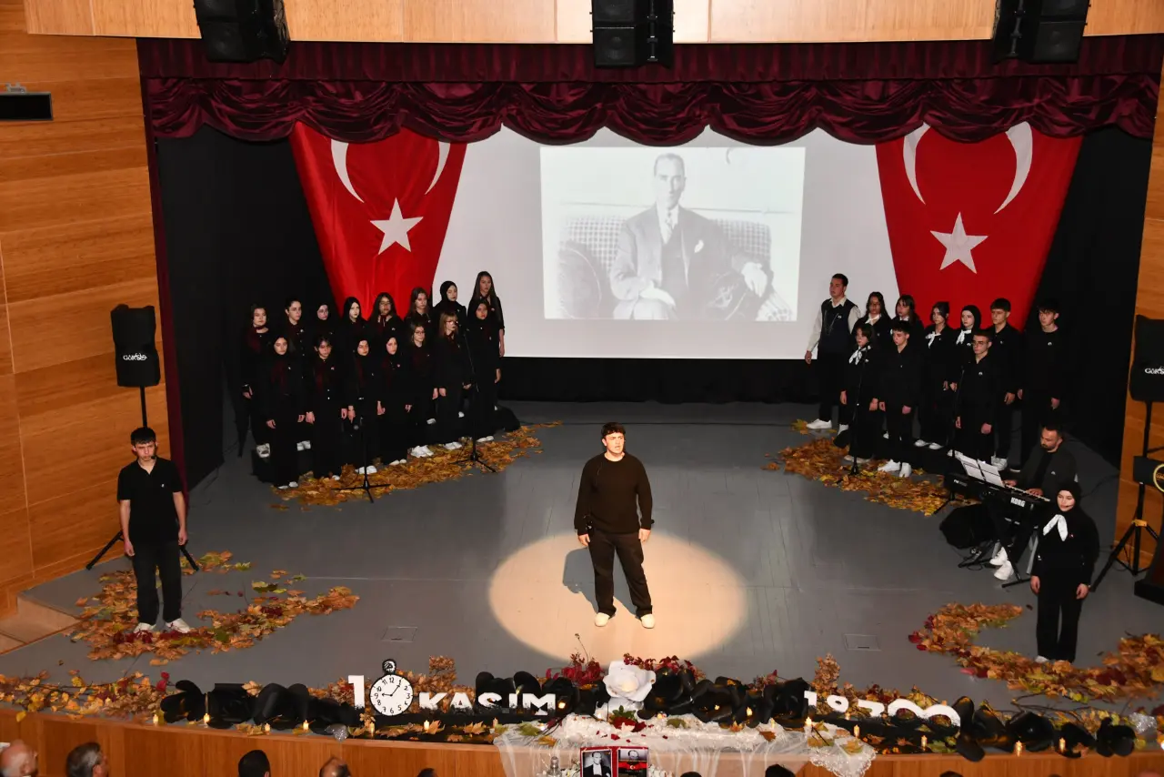 Büyük Önder Atatürk vefatının 87.yılında Gümüşhane'de anıldı 29