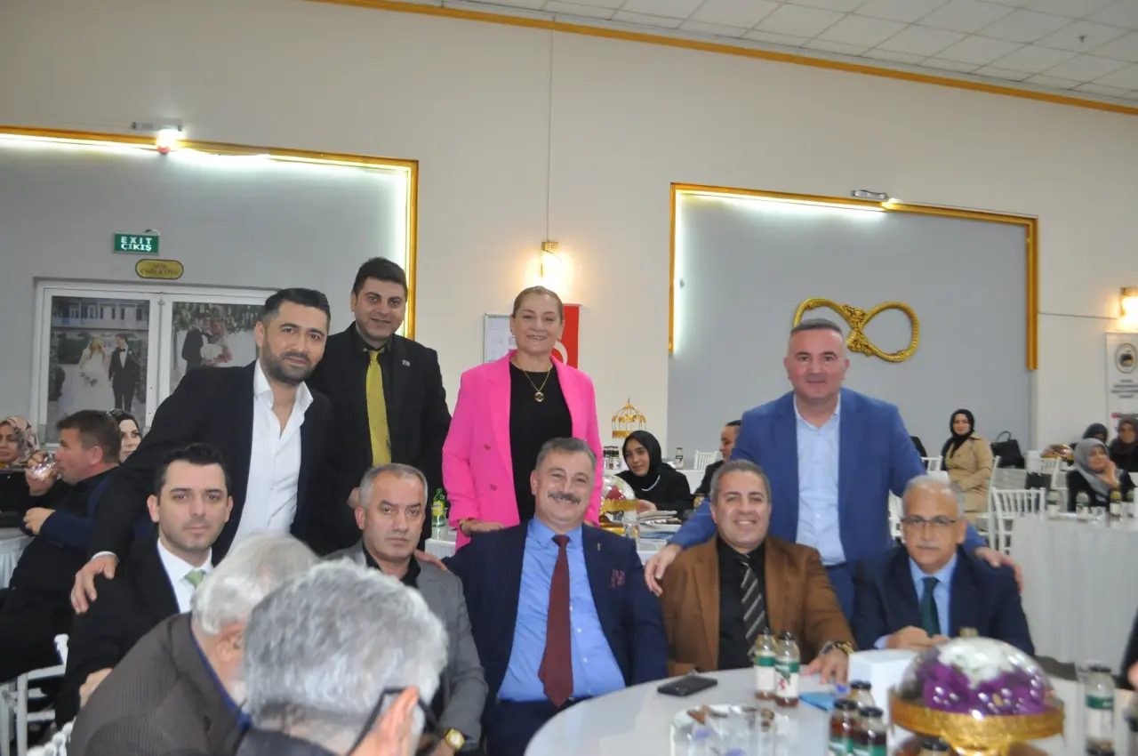 Bursa’da Gümüşhane Çıkarması: Herfene Gecesi’ne 500 Kişi Katıldı 14