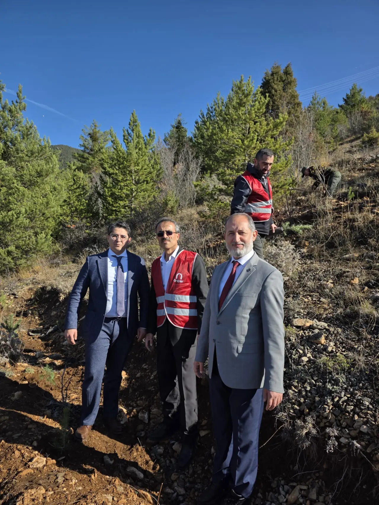 Şehitlerin aziz hatırası ve Gazze’nin umudu toprakla buluştu 12