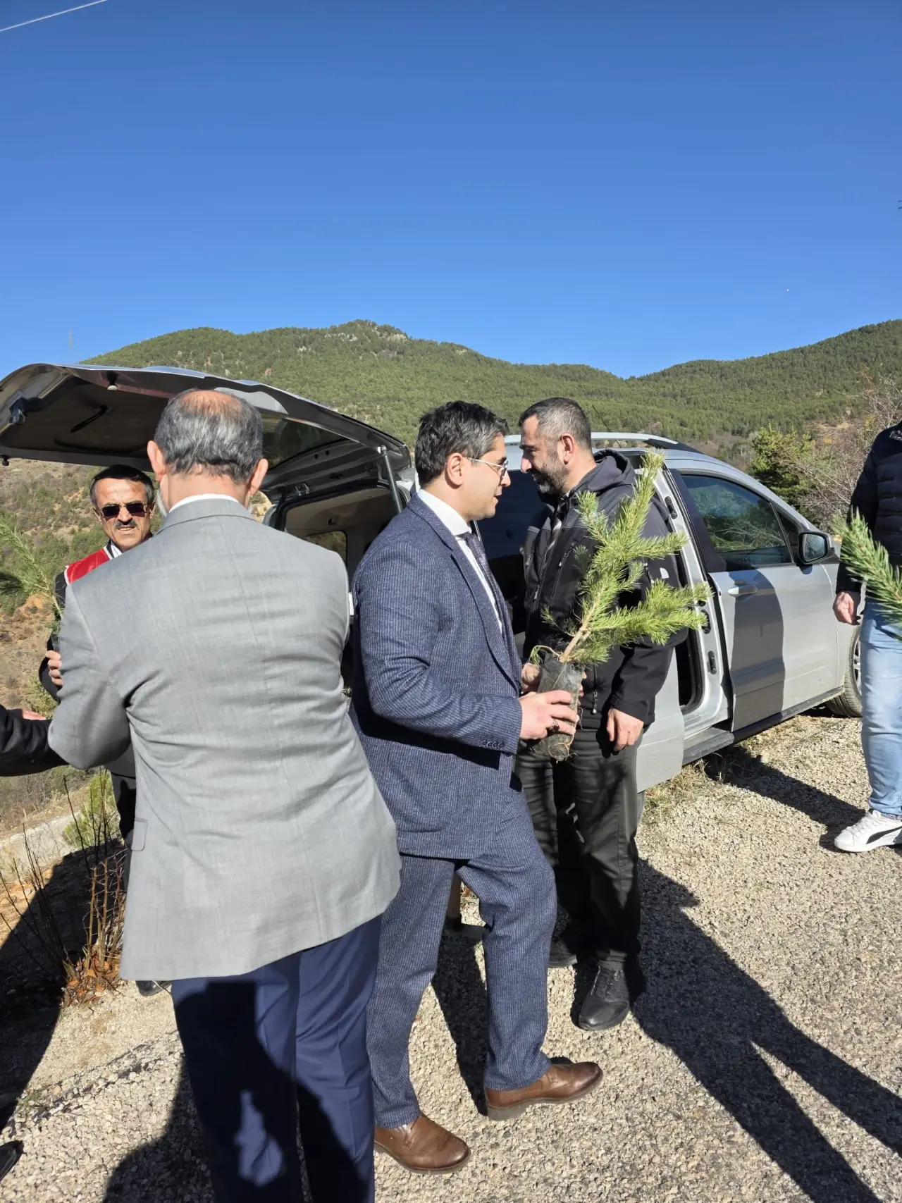 Şehitlerin aziz hatırası ve Gazze’nin umudu toprakla buluştu 3