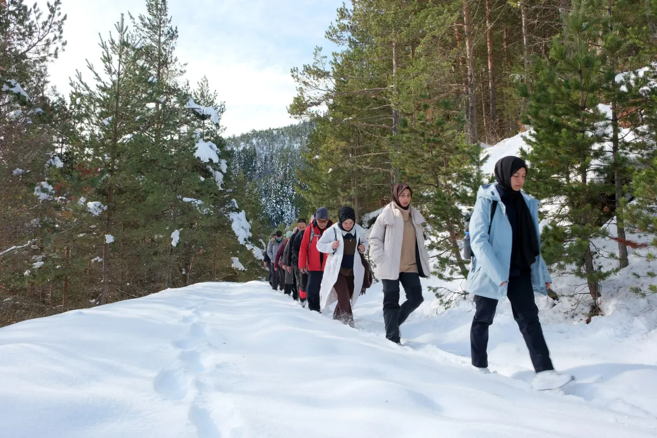 'Manzara On Numara!' Gümüşhane’de Şehrin Gürültüsünden Kaçanlar Torul’un Zirvesinde Buluştu! 6