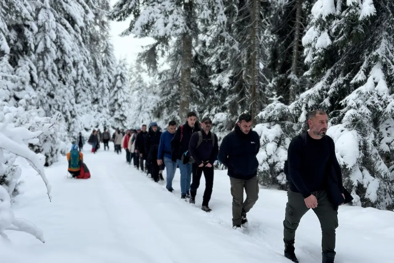 Gümüşhane’de kartpostallık doğa yürüyüşü 18