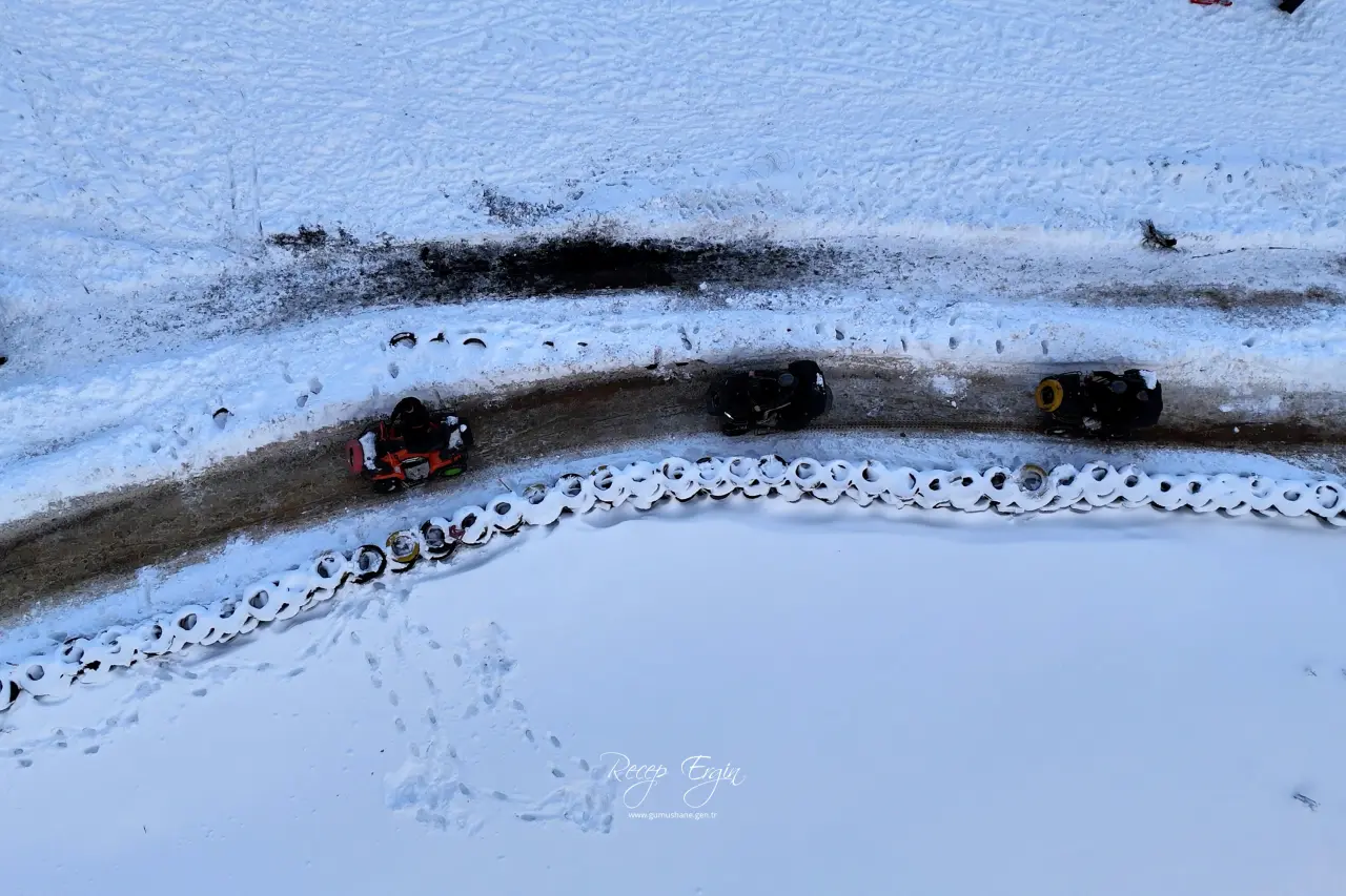 Kayak için kar yetmedi ama 'kar hasreti' yetti 26