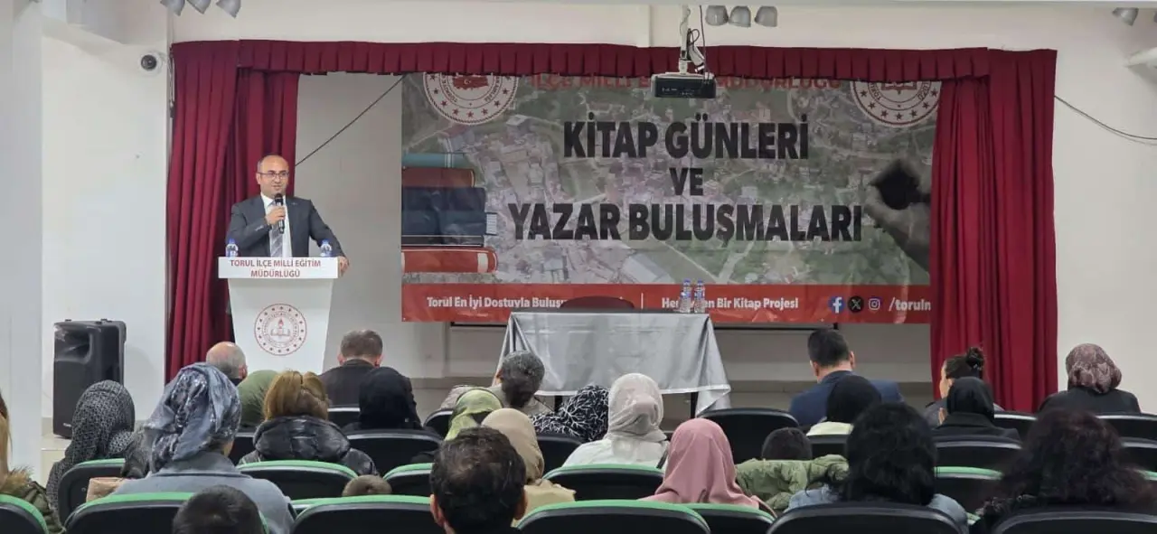 Aşkın Gözyaşları’nın yazarı Sinan Yağmur Torul’da gönüllere dokundu 28