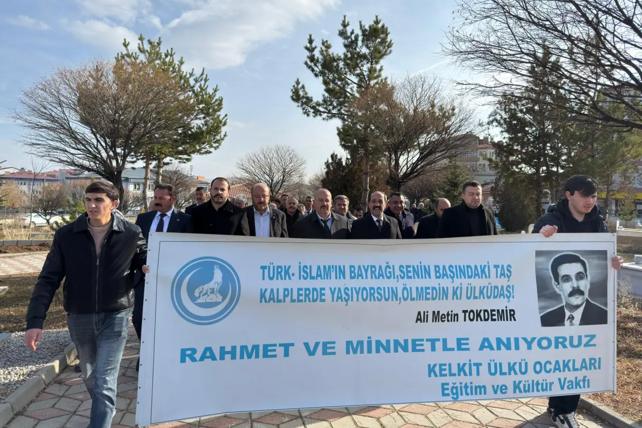 Ali Metin Tokdemir vefatının 30. yılında Kelkit’te dualarla anıldı 11