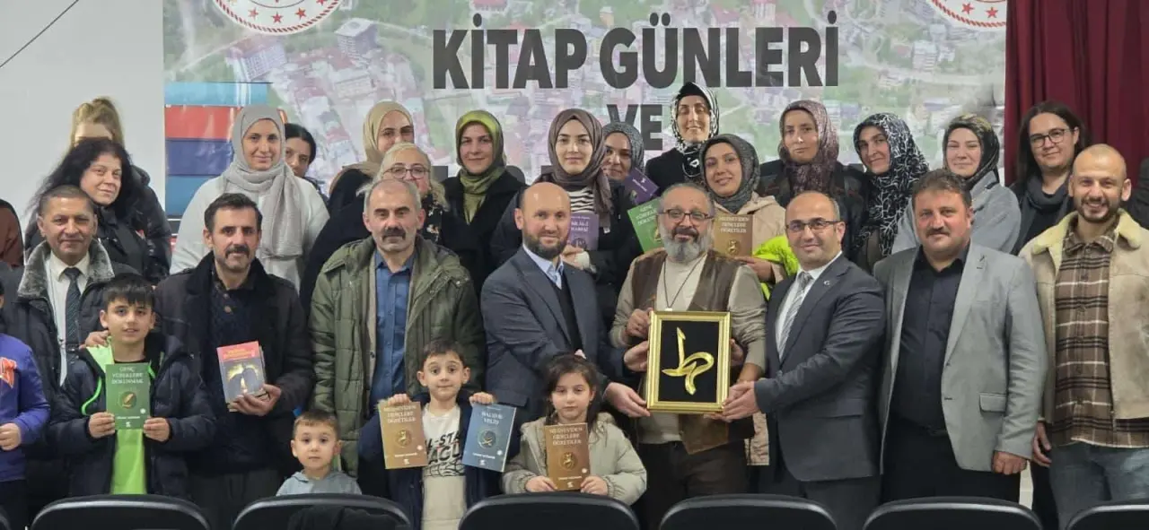Aşkın Gözyaşları’nın yazarı Sinan Yağmur Torul’da gönüllere dokundu 21